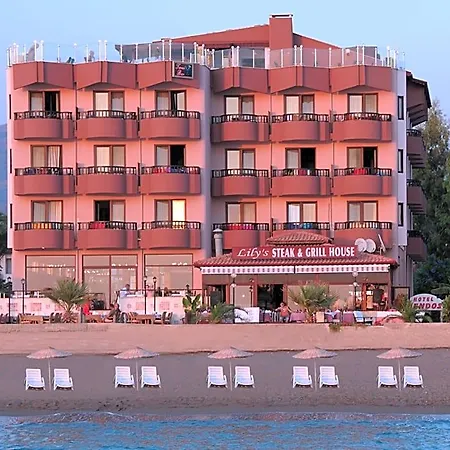 Ξενοδοχείο Miramar 4*